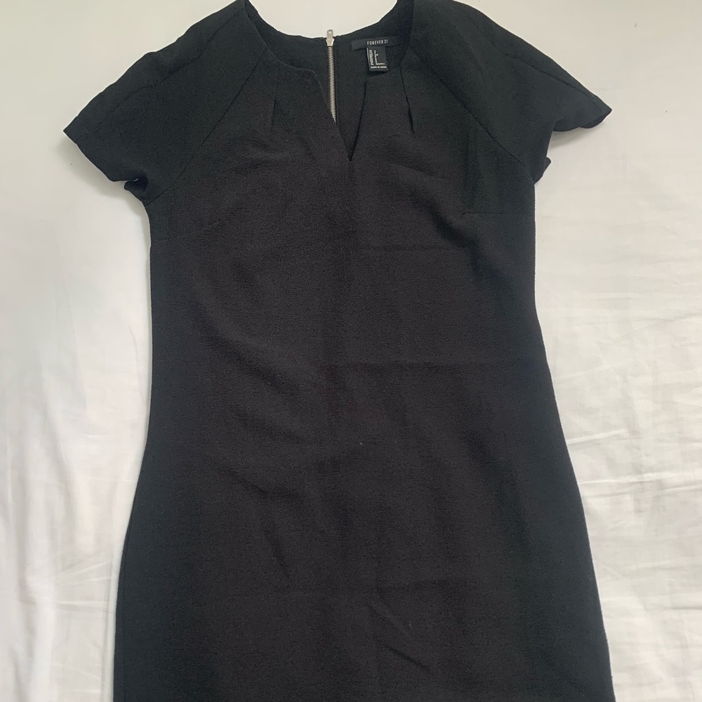 Knee dress